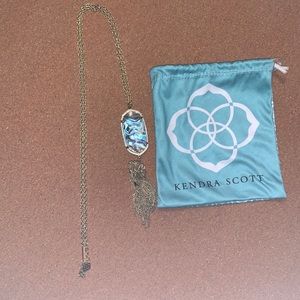 Long marble colored Kendra Scott necklace